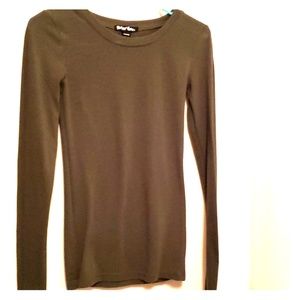 Soft dark green long sleeve shirt
